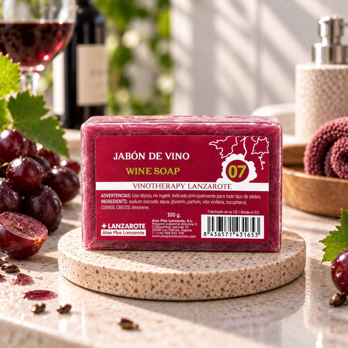 Ročno izdelano milo z grozdnimi pečkami, 100g - slika 2